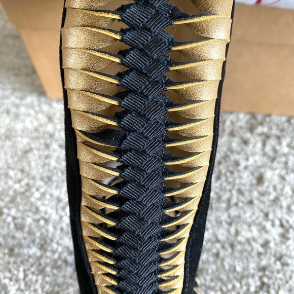 Christian Louboutin Miss Circus 120 Suede Heels - Picture 6 of 11